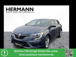Grau Gebraucht 2018 Renault Mégane IV Play Limousine | 8.991 € (Fairer Preis)