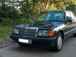 Schwarz Gebraucht 1990 Mercedes 190 Limousine | 9.600 €