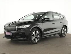 Schwarz magic Gebraucht 2023 Skoda Enyaq iV Loft SUV | 24.294 € (Fairer Preis)