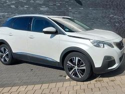 Weiß Gebraucht 2019 Peugeot 3008 Allure SUV | 18.700 € (Guter Preis)