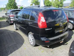 Schwarz Gebraucht 2006 Mazda 5 Exclusive Van / Kleinbus | 550 € (Fairer Preis)
