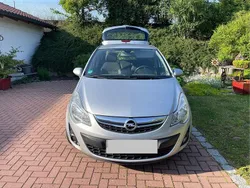Silber Gebraucht 2011 Opel Corsa Kleinwagen | 4.000 €
