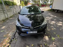 Schwarz Gebraucht 2013 Toyota Verso Van / Kleinbus | 7.999 €