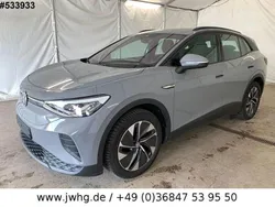 Grau Gebraucht 2022 VW ID.4 Pro Performance SUV | 23.750 € (Guter Preis)