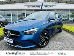 Spektralblau metalliclack Gebraucht 2024 Mercedes B200 Progressive Van / Kleinbus | 35.495 € (Teuer)