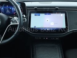 Schwarz Gebraucht 2023 Mercedes E200 Avantgarde Limousine | 43.800 € (Fairer Preis)