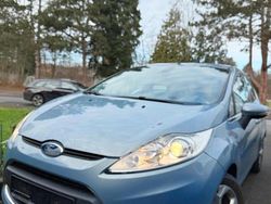 Blau Gebraucht 2010 Ford Fiesta Titanium Kleinwagen | 4.690 € (Fairer Preis)