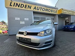 Grau Gebraucht 2015 VW Golf VII Trendline Kleinwagen | 10.650 € (Fairer Preis)