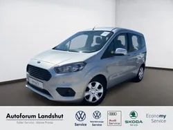 Silber Gebraucht 2021 Ford Tourneo Courier Trend Van / Kleinbus | 15.490 € (Fairer Preis)