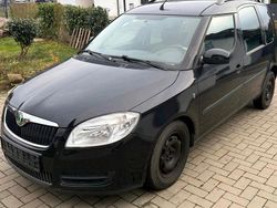 Schwarz Gebraucht 2009 Skoda Roomster Van / Kleinbus | 1.299 € (Superpreis)