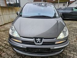 Grau Gebraucht 2011 Peugeot 807 Active Van / Kleinbus | 2.990 € (Fairer Preis)