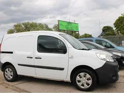 Mineral weiss Gebraucht 2015 Renault Kangoo Rapid Extra Van / Kleinbus | 6.690 € (Fairer Preis)