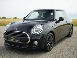 Schwarz Gebraucht 2018 Mini ONE Kleinwagen | 14.900 € (Fairer Preis)