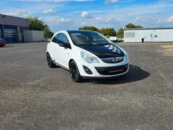 Weiß Gebraucht 2011 Opel Corsa Color Edition Kleinwagen | 5.199 € (Fairer Preis)