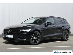 Schwarz Neu 2024 Volvo V60 Plus Kombi | 47.895 € (Fairer Preis)