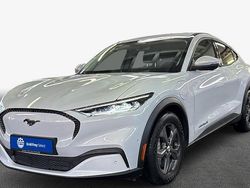 Weiß Gebraucht 2022 Ford Mustang Mach-E Extended Range SUV | 33.850 € (Fairer Preis)
