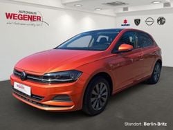 Energetic orange metallic Gebraucht 2021 VW Polo CLUB Limousine | 17.480 € (Fairer Preis)