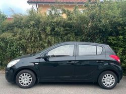 Schwarz Gebraucht 2012 Hyundai i20 Classic Limousine | 3.400 € (Fairer Preis)