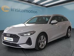 Weiß Gebraucht 2025 Audi A5 Kombi | 40.849 €