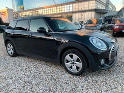 Schwarz Gebraucht 2016 Mini One Clubman Kombi | 11.999 € (Guter Preis)