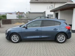 Blau Gebraucht 2020 Ford Focus Limousine | 15.999 € (Fairer Preis)
