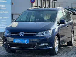 Blau Gebraucht 2013 VW Sharan Highline Van / Kleinbus | 10.990 € (Guter Preis)