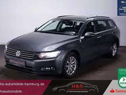 Deep black perleffekt Gebraucht 2016 VW Passat Trendline Kombi | 8.900 € (Guter Preis)