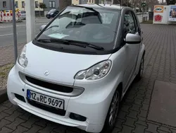 Weiß Gebraucht 2011 Smart ForTwo Coupé Coupé | 3.600 € (Fairer Preis)