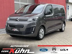 Platinumgrau (metallic) Gebraucht 2023 Citroën e-Jumpy Van / Kleinbus | 32.990 € (Teuer)