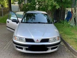 Mitsubishi Carisma