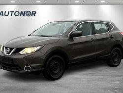 Braun Gebraucht 2015 Nissan Qashqai SUV | 8.500 € (Guter Preis)