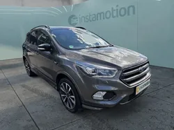 Grau Gebraucht 2019 Ford Kuga ST-Line SUV | 20.980 € (Etwas zu teuer)