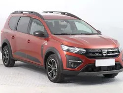 Terrakottabraun Gebraucht 2022 Dacia Jogger Extreme Van / Kleinbus | 17.900 € (Fairer Preis)