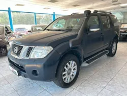 Silber Gebraucht 2014 Nissan Pathfinder SUV | 15.990 €
