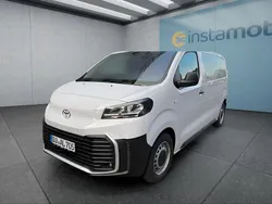 Weiß Gebraucht 2024 Toyota Proace Van | 29.749 € (Fairer Preis)