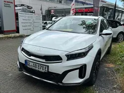 Weiß Gebraucht 2023 Kia XCeed Spirit SUV | 26.900 € (Fairer Preis)