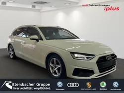Ibisweiß Gebraucht 2023 Audi A4 Sport Kombi | 25.980 € (Superpreis)