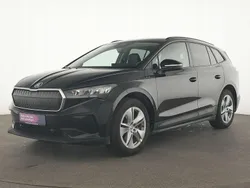 Schwarz Gebraucht 2023 Skoda Enyaq iV Loft SUV | 29.342 € (Fairer Preis)