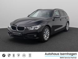 Schwarz Gebraucht 2018 BMW 320 Advantage Kombi | 20.499 € (Etwas zu teuer)