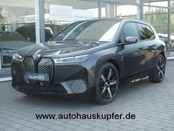 Sophistograu Gebraucht 2023 BMW iX Sport Line SUV | 66.500 € (Guter Preis)