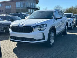 Moonweiß perleffekt Neu 2025 Skoda Kodiaq Selection SUV | 41.069 € (Superpreis)