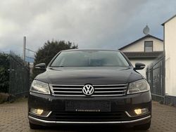 Schwarz Gebraucht 2011 VW Passat Limousine | 4.850 € (Guter Preis)