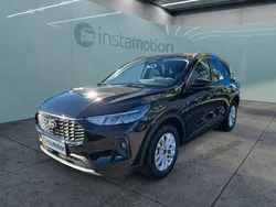 Schwarz Neu 2025 Ford Kuga Titanium SUV | 29.749 € (Guter Preis)