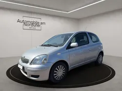 Grau Gebraucht 2005 Toyota Yaris Sol Kleinwagen | 2.390 € (Fairer Preis)