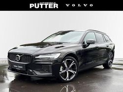 Onyx black / metallic Gebraucht 2024 Volvo V60 Plus Kombi | 45.890 € (Teuer)
