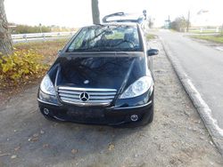 Schwarz Gebraucht 2005 Mercedes A170 Limousine | 4.400 € (Teuer)