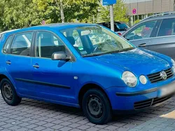 Blau Gebraucht 2002 VW Polo Limousine | 950 € (Guter Preis)