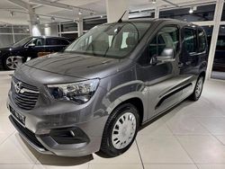 Grau Gebraucht 2018 Opel Combo Life Edition Van / Kleinbus | 14.470 € (Etwas zu teuer)