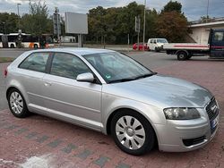Grau Gebraucht 2006 Audi A3 Attraction Coupé | 3.200 € (Fairer Preis)