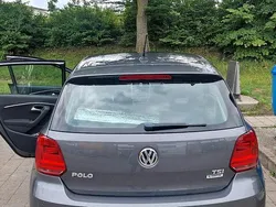 Grau Gebraucht 2015 VW Polo Highline Kleinwagen | 10.400 € (Fairer Preis)